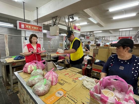 115年5月25日馬祖南竿介壽市場水產零售攤商衡器(機械秤)檢查 115年5月25日馬祖南竿介壽市場水產零售攤商衡器(機械秤)檢查